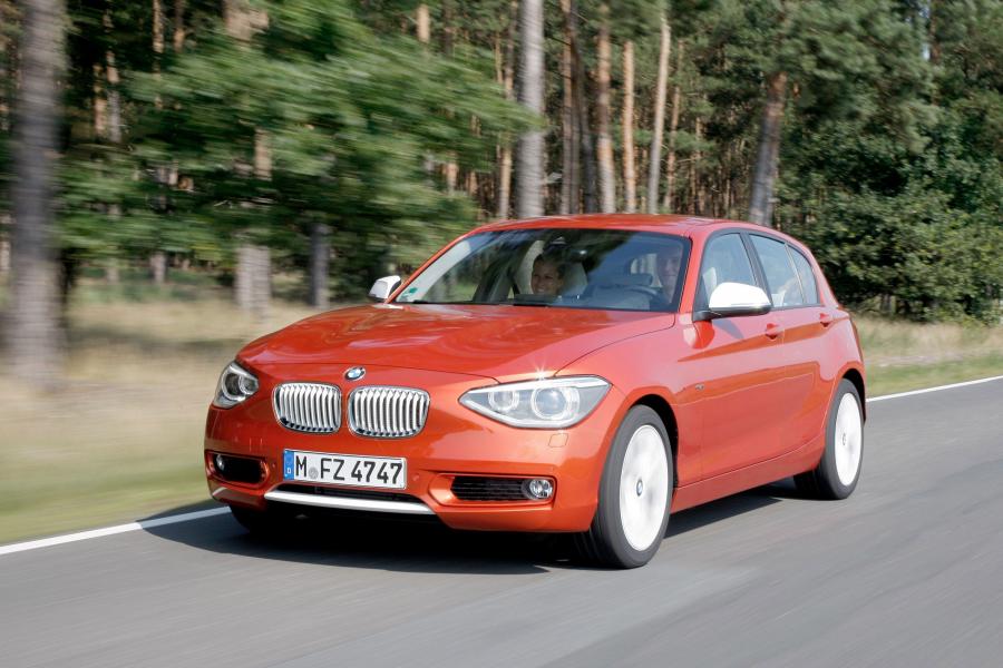  BMW 1-Series Urban Line 2012 года  (фото 81 из 82)